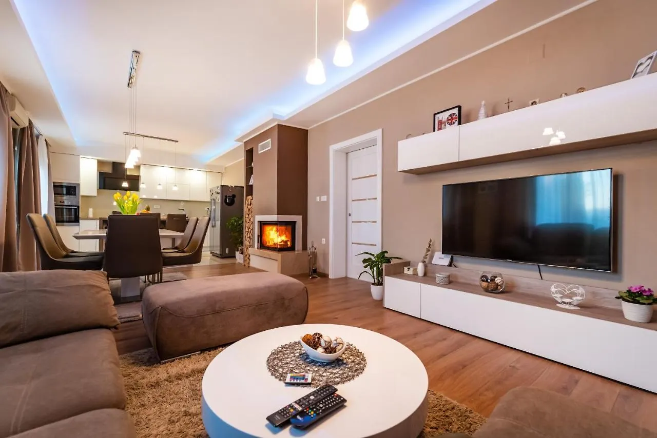 Apartment Leon Biograd Na Moru Croatia