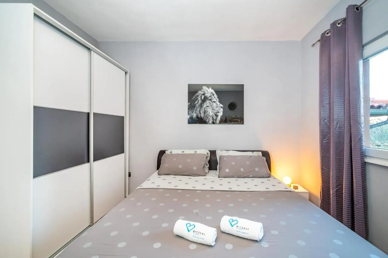 Apartment Leon Biograd Na Moru