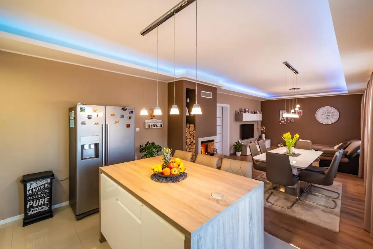 Apartment Leon Biograd Na Moru