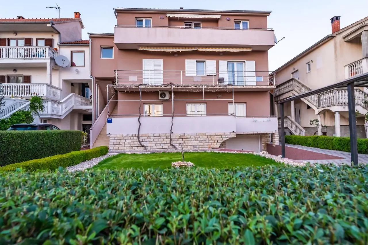 Apartment Leon Biograd Na Moru Croatia
