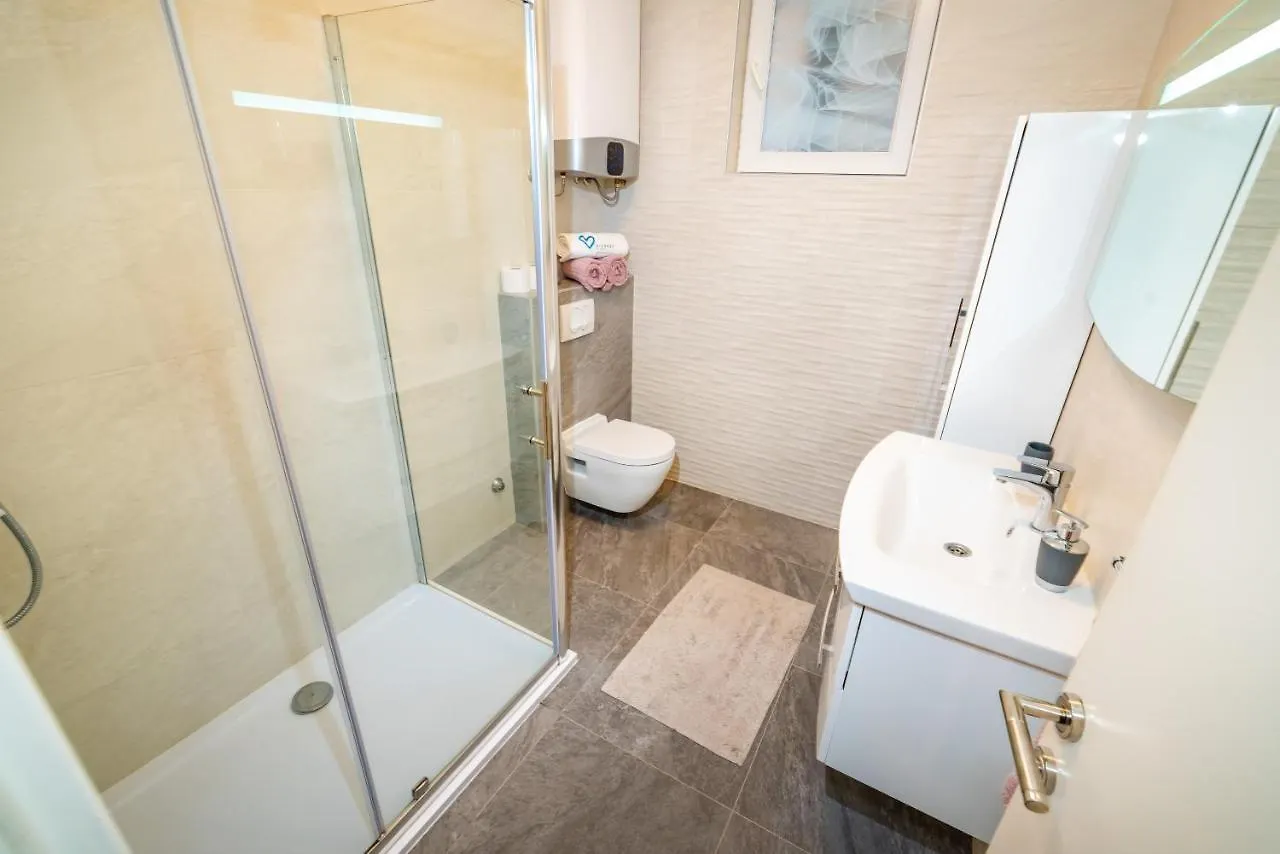 Apartment Leon Biograd Na Moru Croatia